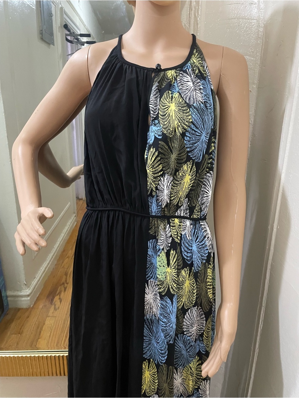 Diane Von Furstenberg Black Maxi with Blue and Gold Leaf Panel - Picture 6 of 12